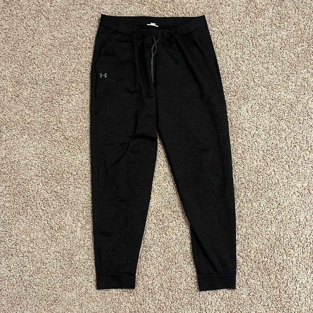 Black Under Armour joggers